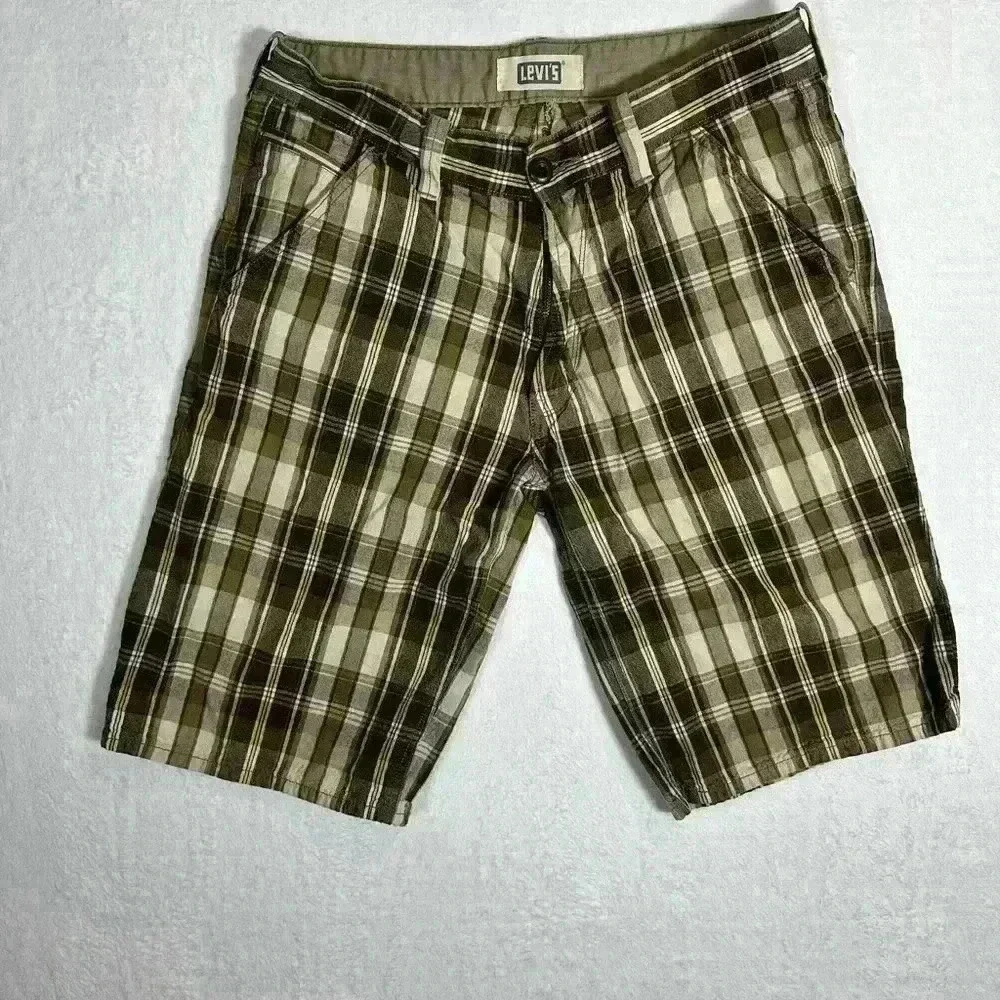 Vintage Y2K Levi's Shoreline Plaid Bermuda Shorts Brown Flat Front Mens Size 33‎